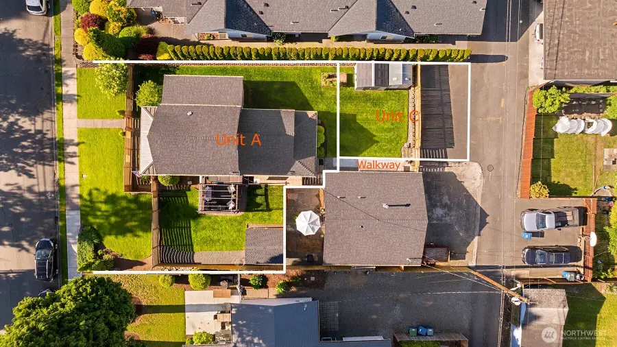 123 Avenue E #A & C, Snohomish, WA 98290 - #2