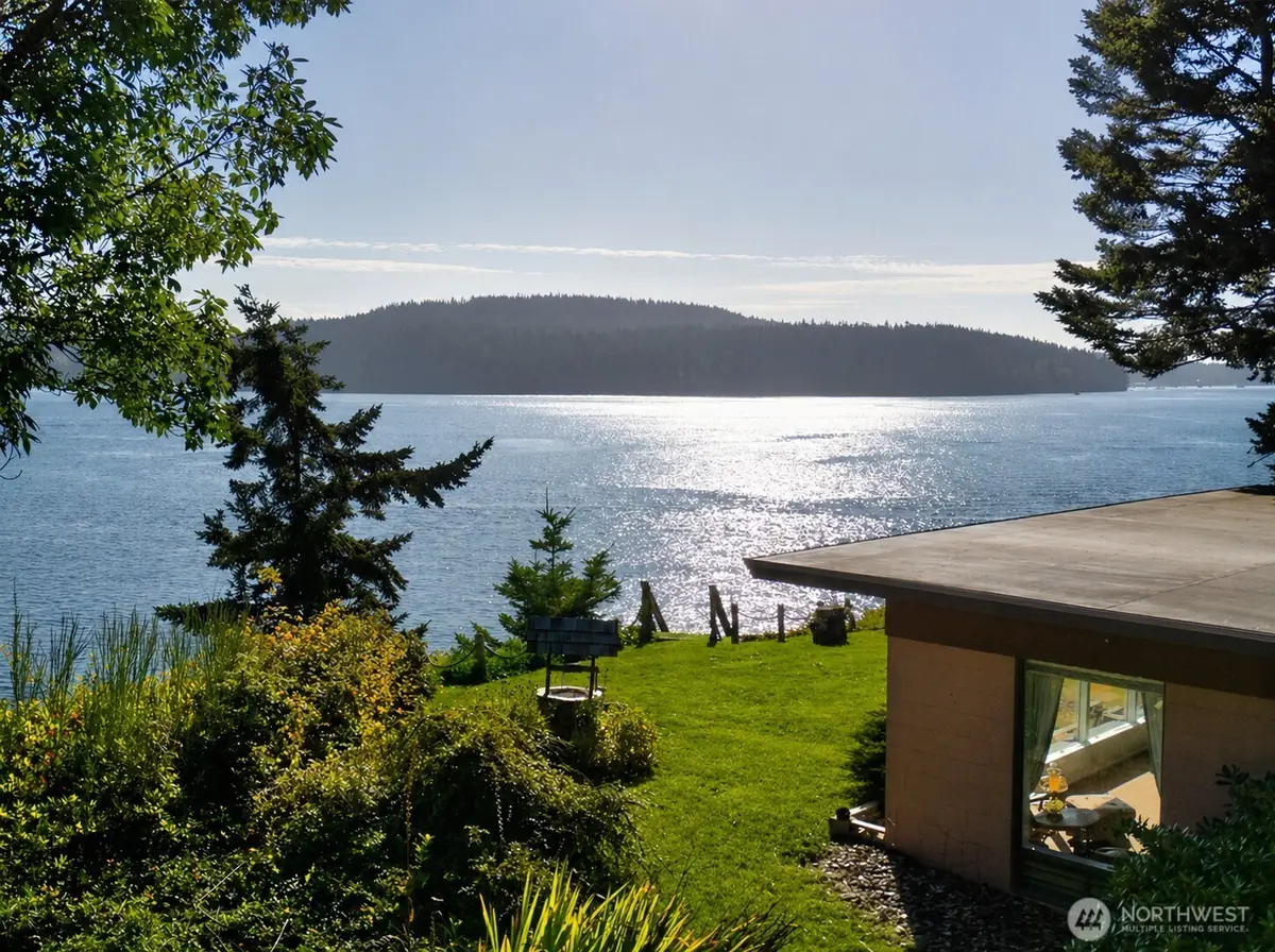 6860 Salmon Beach Road S, Anacortes, WA 98221 - #1