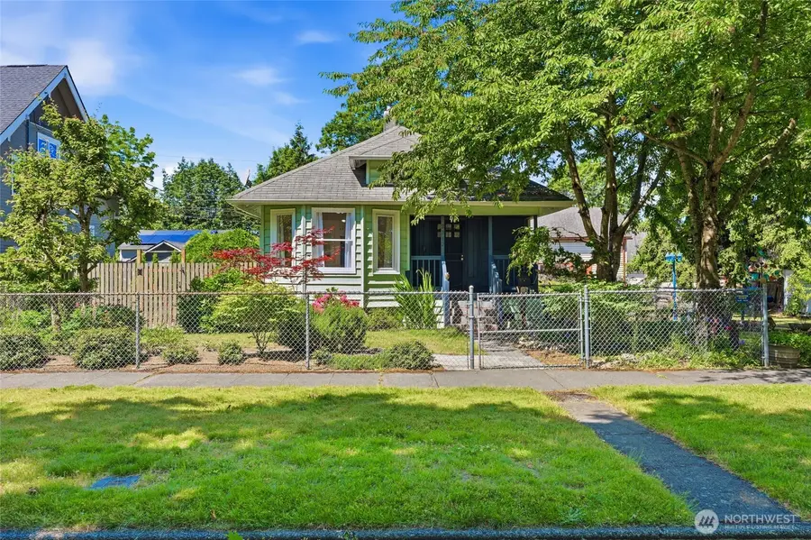 2312 Baker Avenue, Everett, WA 98201 - #2