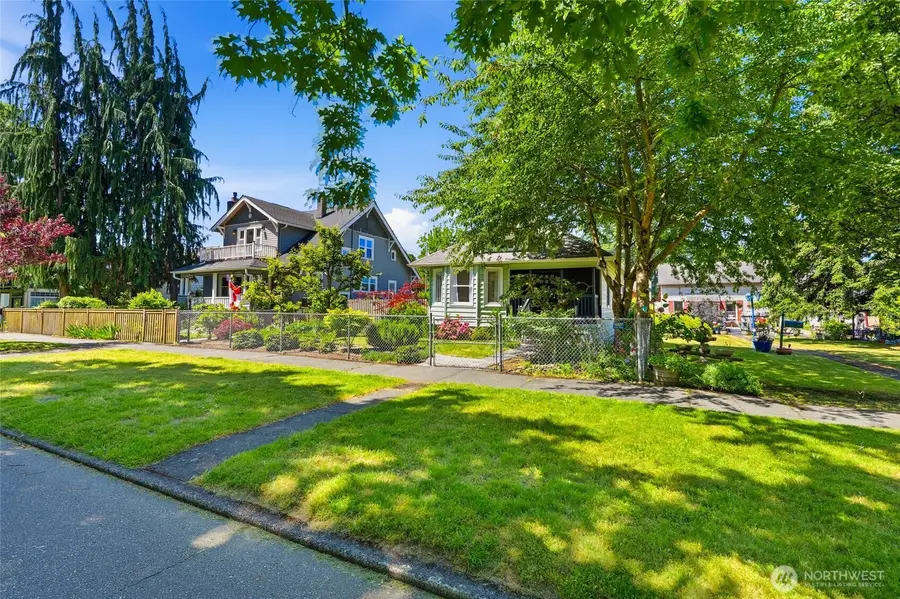 2312 Baker Avenue, Everett, WA 98201 - #3