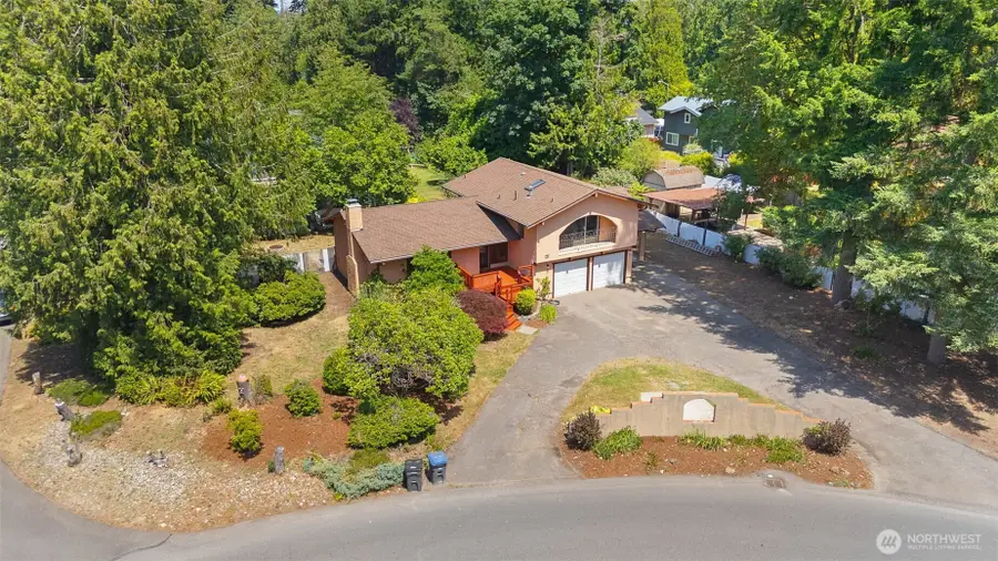 3560 NE Arrowhead Drive, Bremerton, WA 98311 - #2
