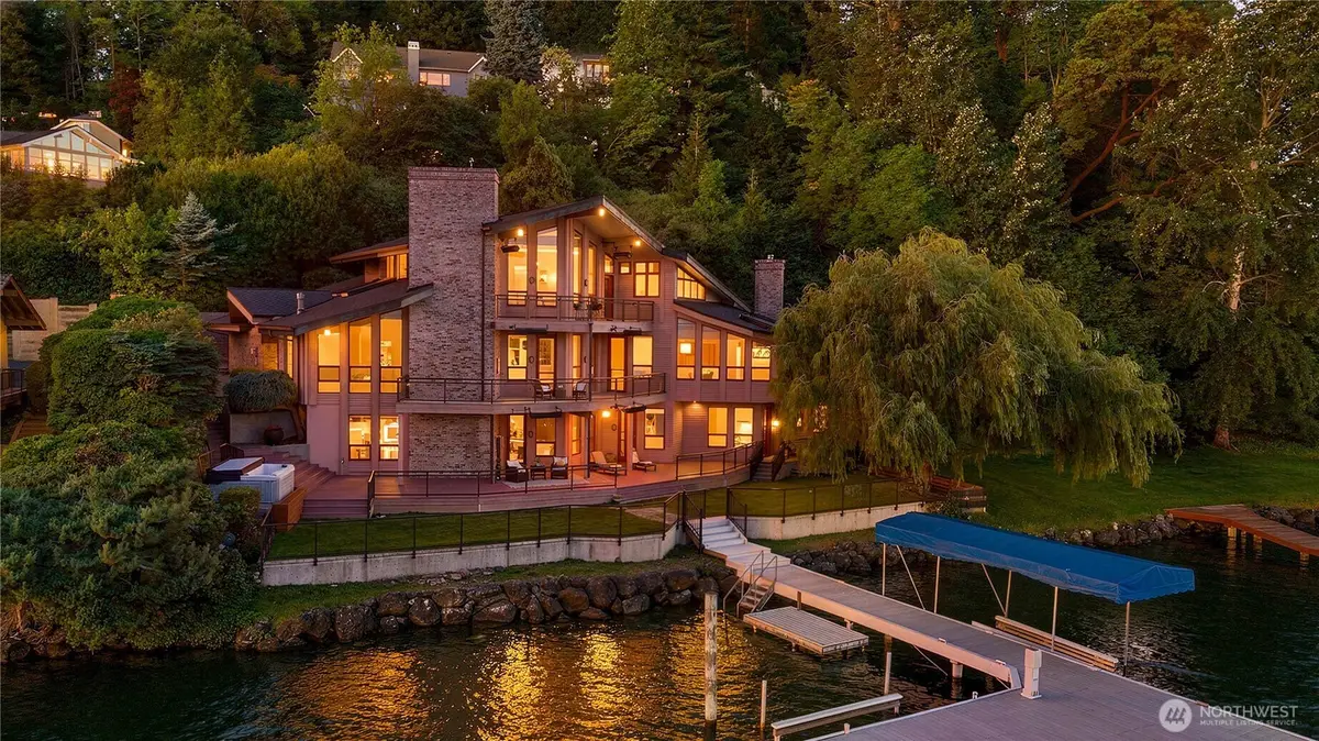 8279 W Mercer Way, Mercer Island, WA 98040 - #1
