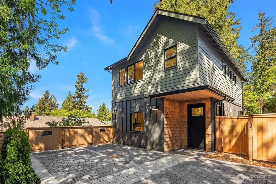 12414 NE 72nd Street, Kirkland, WA 98033 - #3