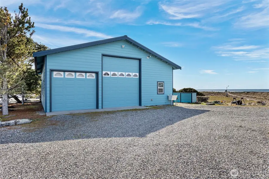 913 Riley Road, Oak Harbor, WA 98277 - #2