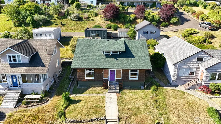 317 Sunset Drive, Hoquiam, WA 98550 - #2