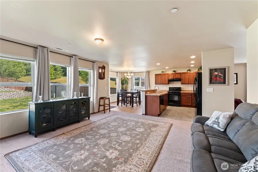 3197 Sheaser Way, Dupont, WA 98327 - #3
