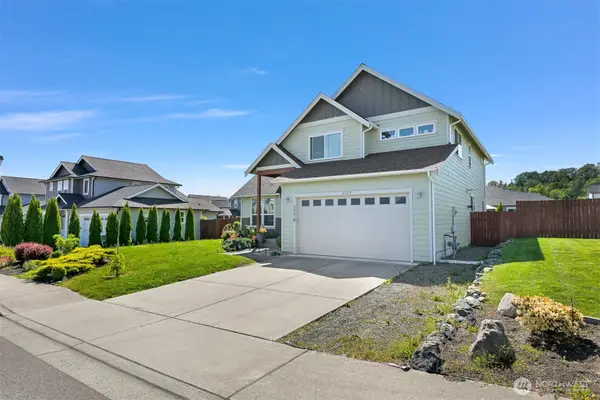 5579 Clearview Dr, Ferndale, WA 98248