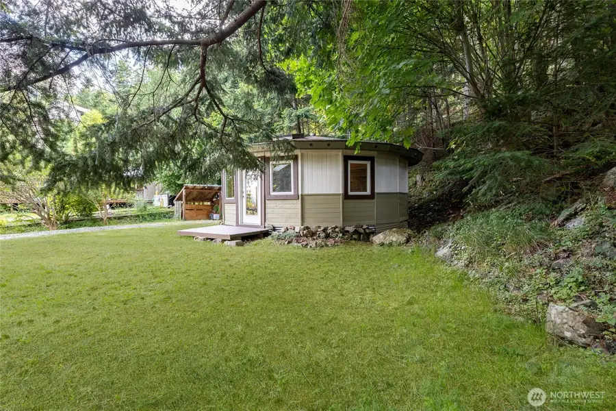 1217 Jamison Street, Lummi Island, WA 98262 - #2