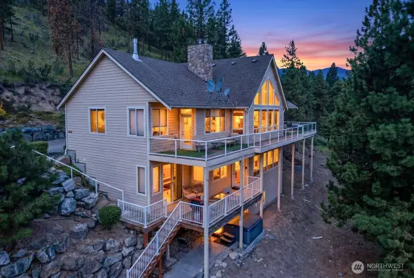 7371 Ridgeview Drive, Chelan, WA 98816