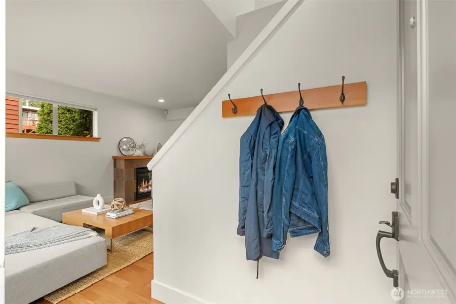 2815 24th Avenue S, Seattle, WA 98144 - #3