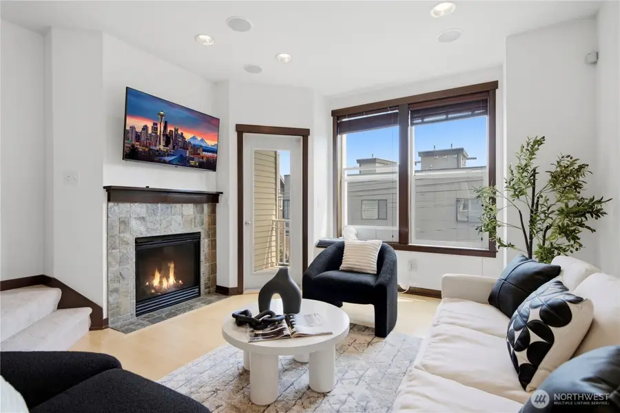1420 18th Avenue #A, Seattle, WA 98122 - #2