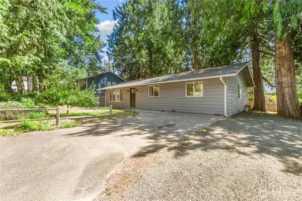 7008 Parkdale Drive Nw, Bremerton, WA 98311