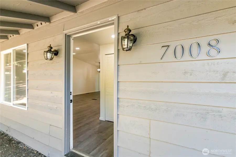 7008 Parkdale Drive Nw, Bremerton, WA 98311 - #3