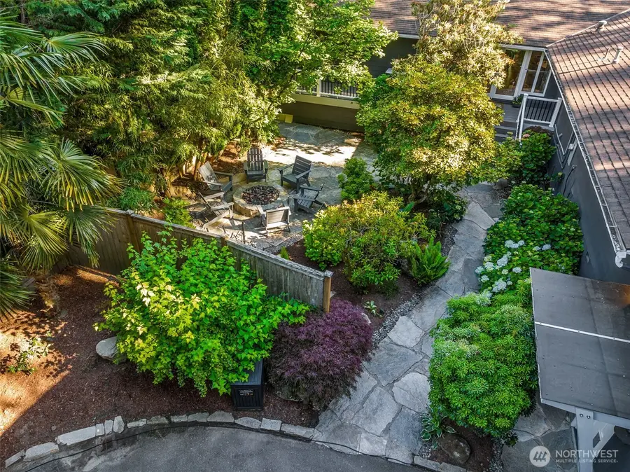 501 SE Sycamore Place, Issaquah, WA 98027 - #2