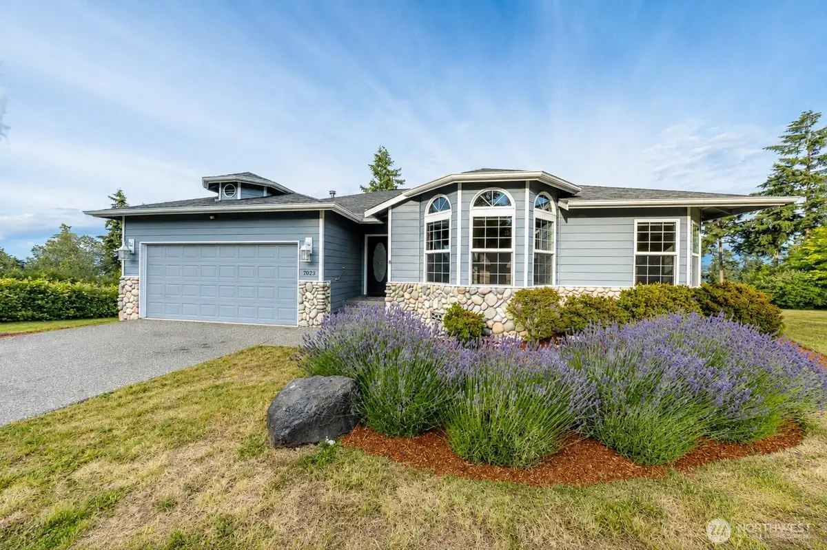 7023 Columbia Avenue, Clinton, WA 98236 - #1