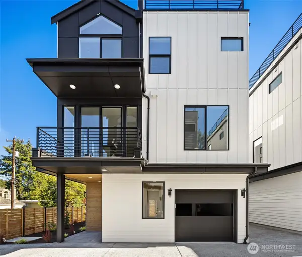 9737 12th Avenue Nw, Seattle, WA 98117