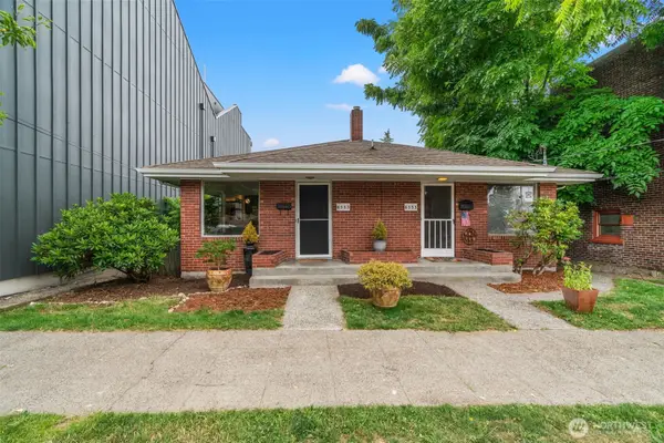 6553 Greenwood Avenue N, Seattle, WA 98103