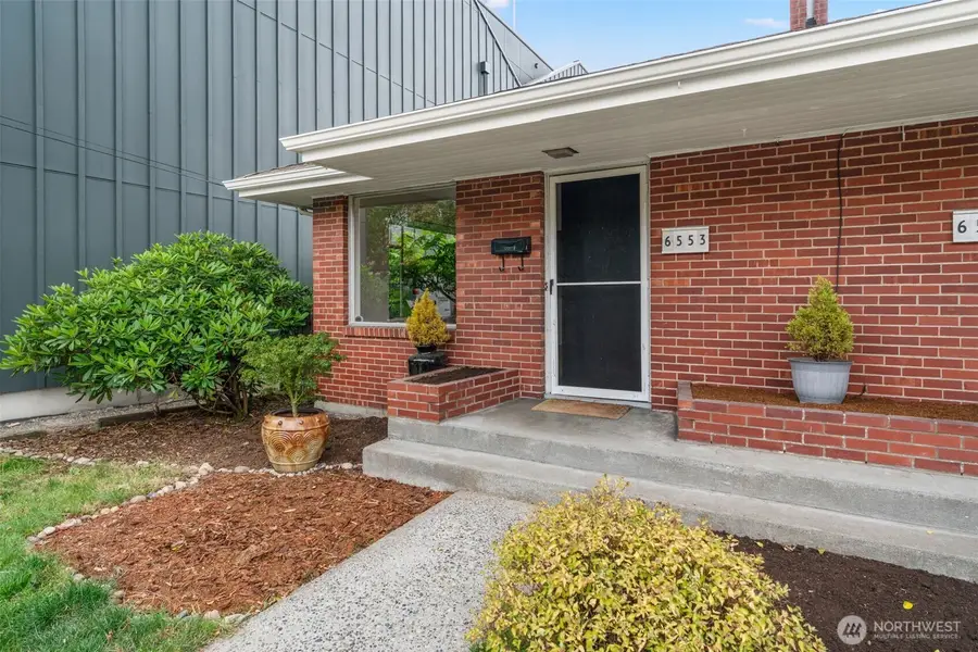 6553 Greenwood Avenue N, Seattle, WA 98103 - #3