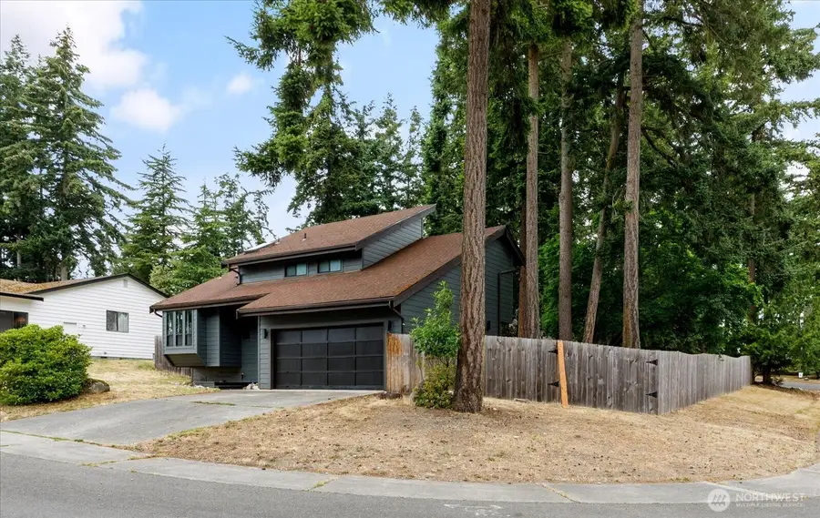 210 NW Calista Ct., Oak Harbor, WA 98277 - #3