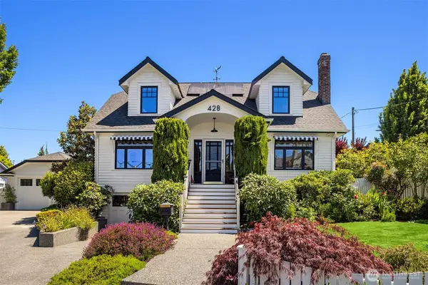 428 3rd Avenue N, Edmonds, WA 98020