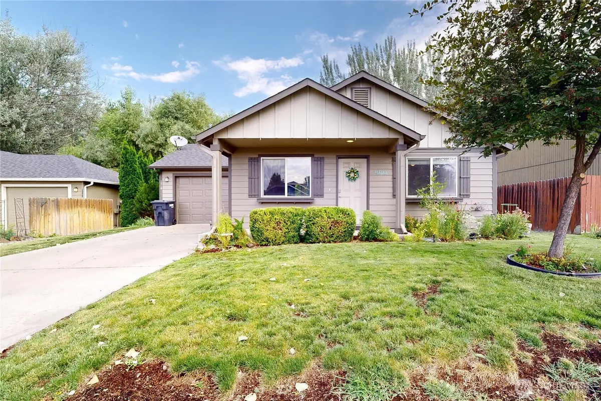 1310 SW Riparian Court, College Place, WA 99324 - #1