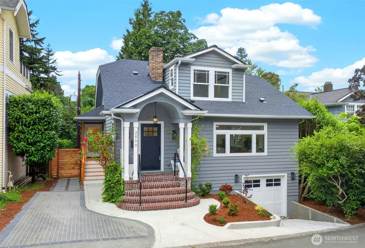 2500 Lorentz Place N, Seattle, WA 98109 - #1