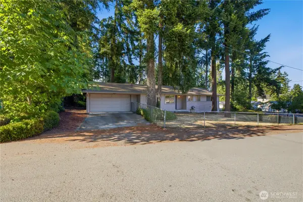 1404 SW 360th Street, Federal Way, WA 98023