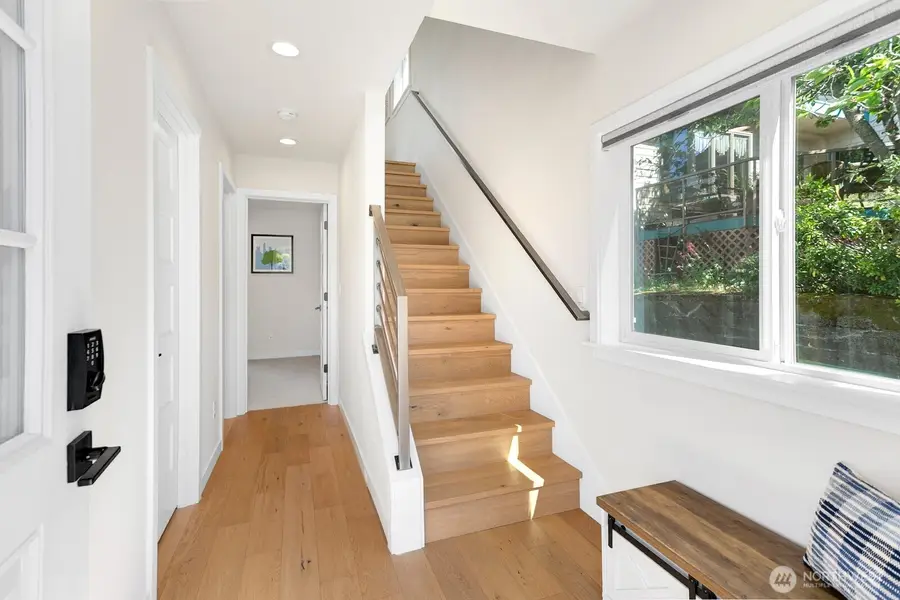 1338 California Ave Sw, Seattle, WA 98116 - #3