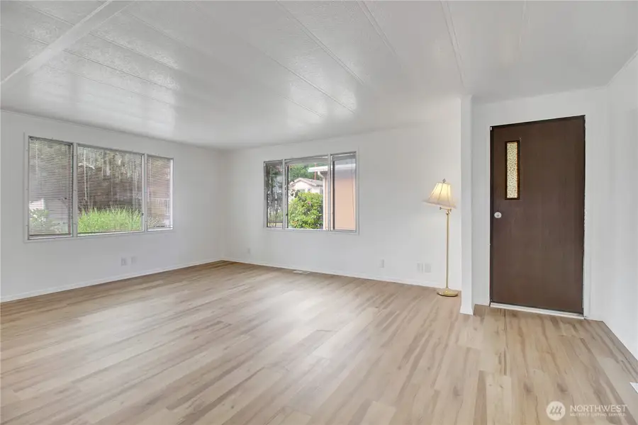 5001 180th Street Sw #10, Lynnwood, WA 98037 - #3