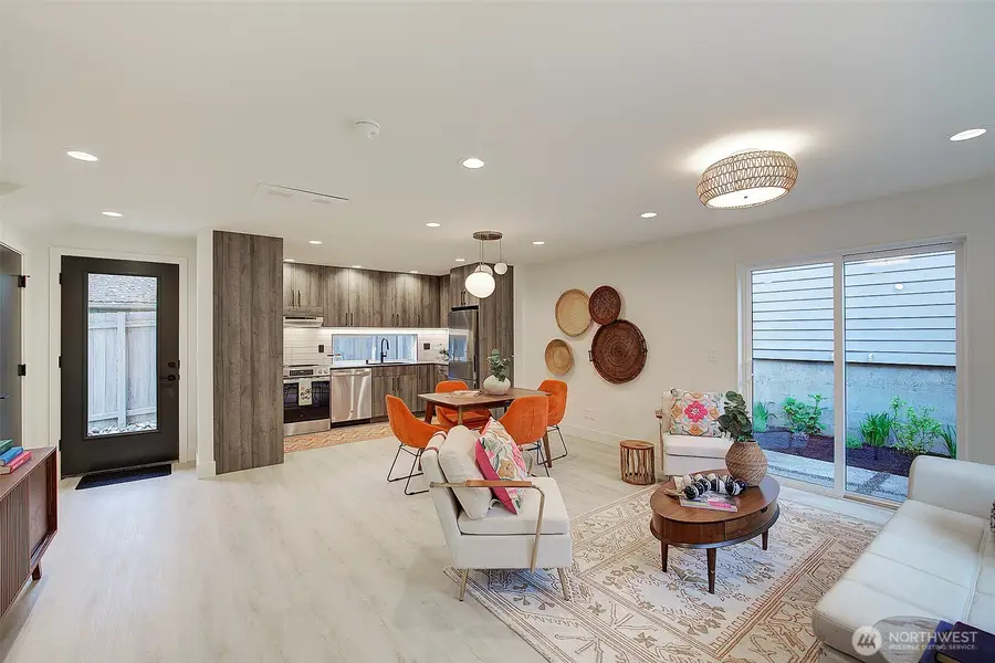 7914 34th Avenue Sw, Seattle, WA 98126 - #3