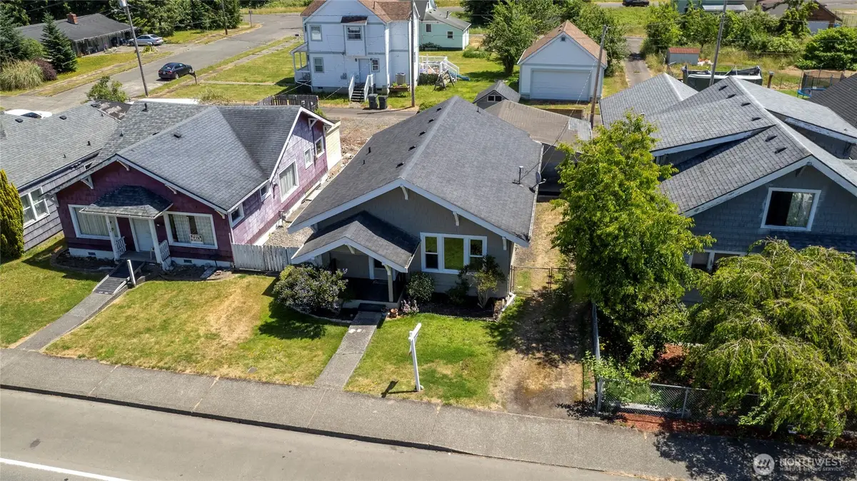 1120 Lincoln Street, Hoquiam, WA 98550 - #1