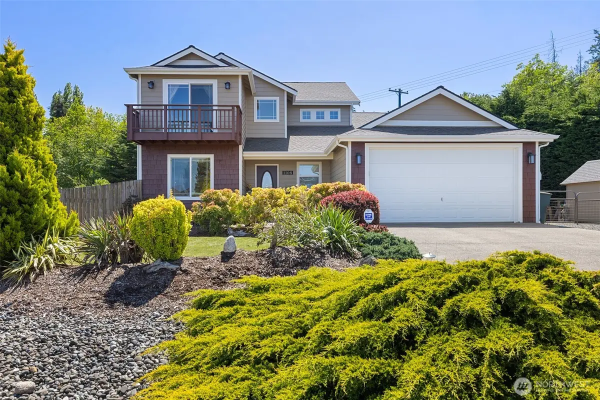 1108 Eckard Avenue, Port Angeles, WA 98362 - #1