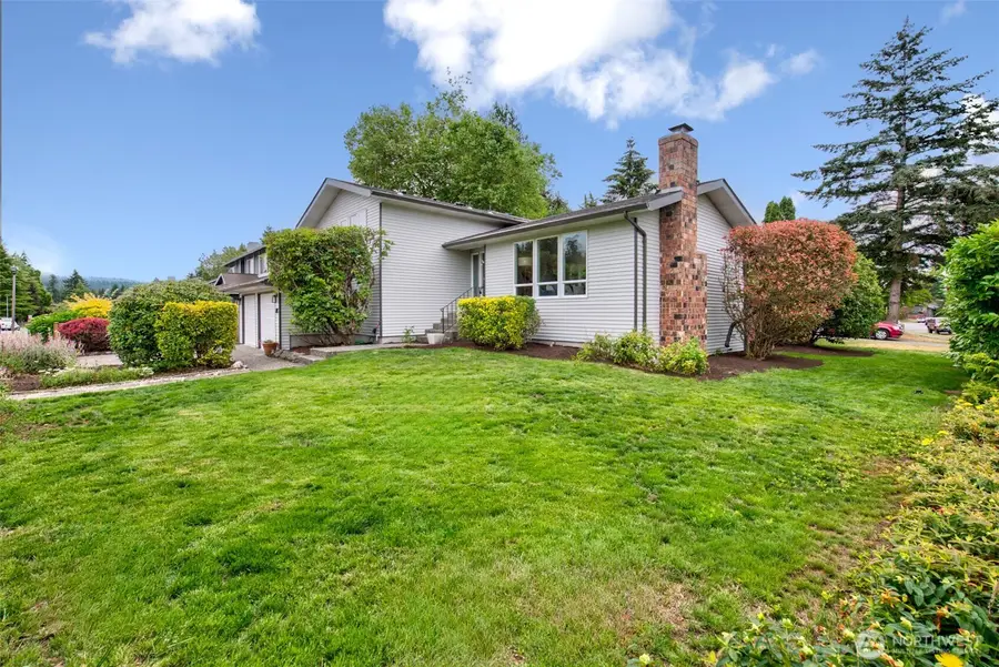 4303 NE 24th Street, Renton, WA 98059 - #2