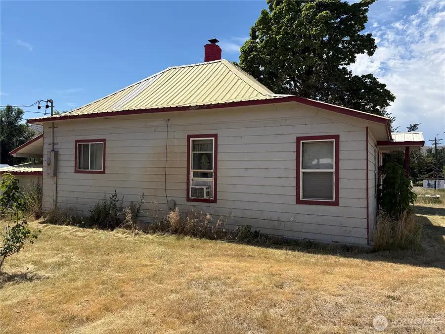 1470 Old Hwy 97, Malott, WA 98829 - #2