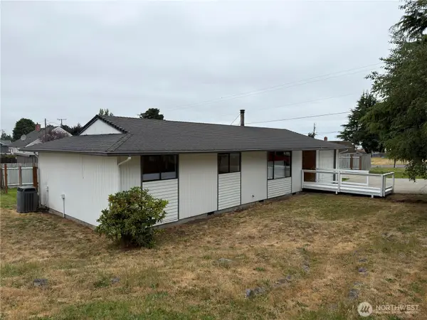826 N Beech Street, Port Angeles, WA 98362