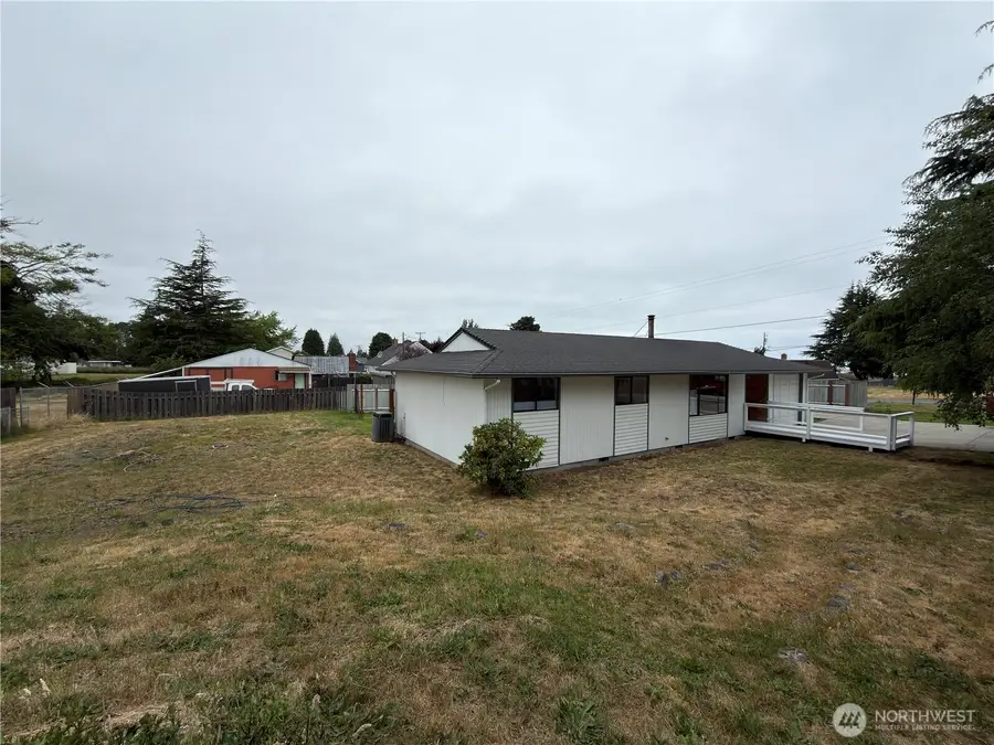826 N Beech Street, Port Angeles, WA 98362 - #2