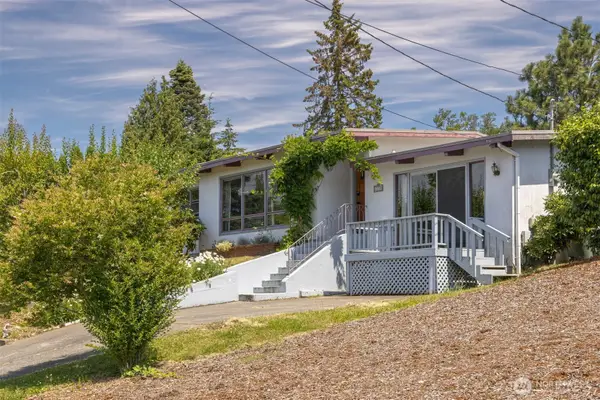 2210 Huron Street, Bellingham, WA 98229