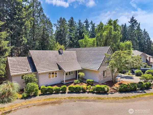 3851 Ambleside Lane Ne, Bremerton, WA 98311