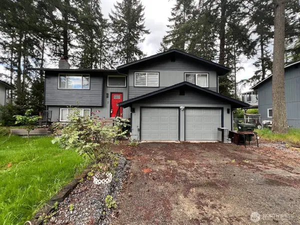 5203 205th Street Ct E, Spanaway, WA 98387