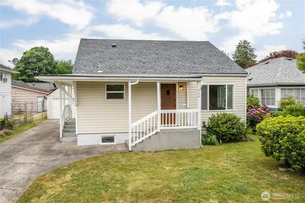 527 24th Avenue, Longview, WA 98632