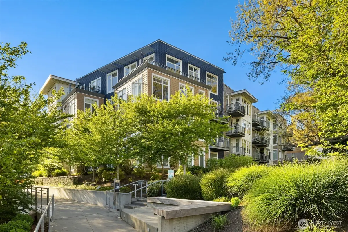 190 Harbor Square Loop Ne #C 331, Bainbridge Island, WA 98110 - #1
