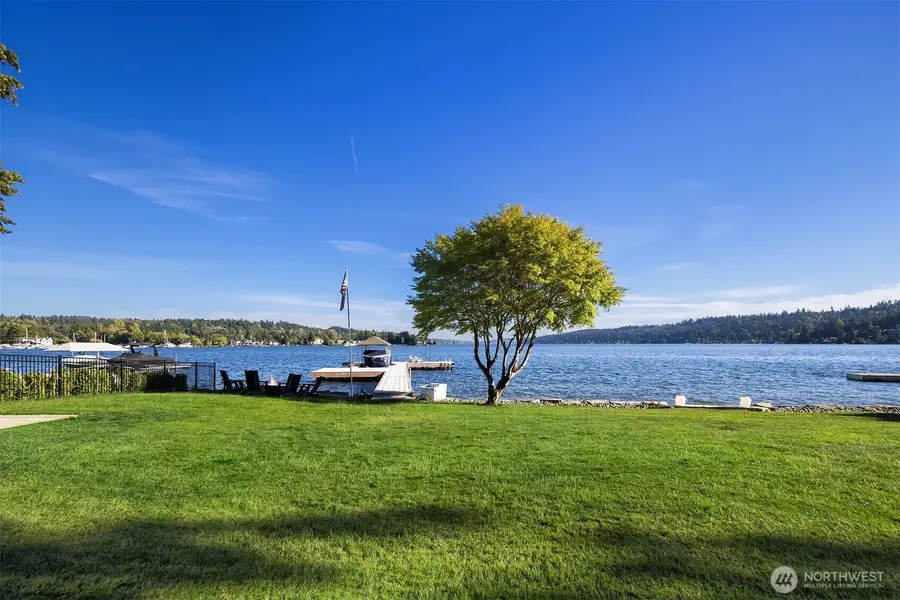 10929 SE Lake Road, Bellevue, WA 98004 - #3