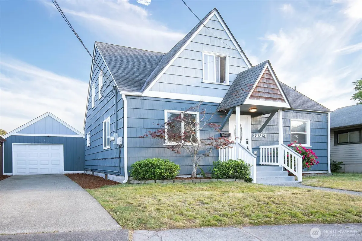 1204 4th Avenue Se, Puyallup, WA 98372 - #1