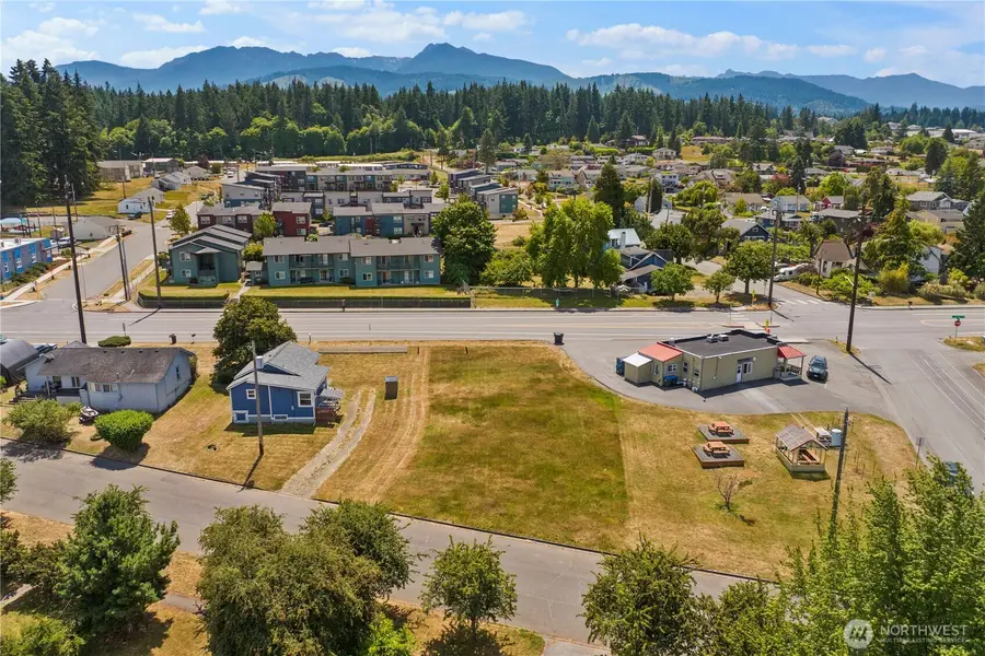 709 E Lauridsen Boulevard, Port Angeles, WA 98362 - #3