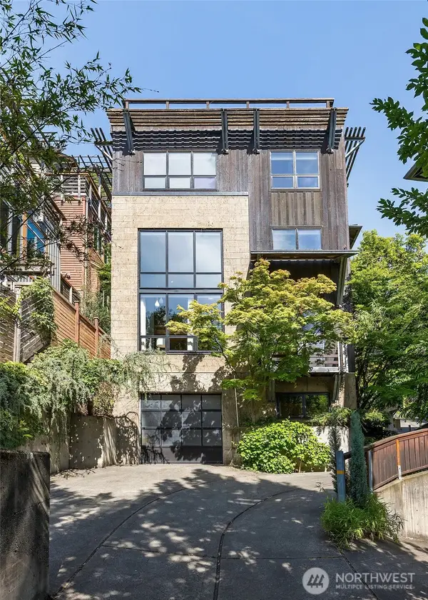 3816 Evanston Avenue N, Seattle, WA 98103