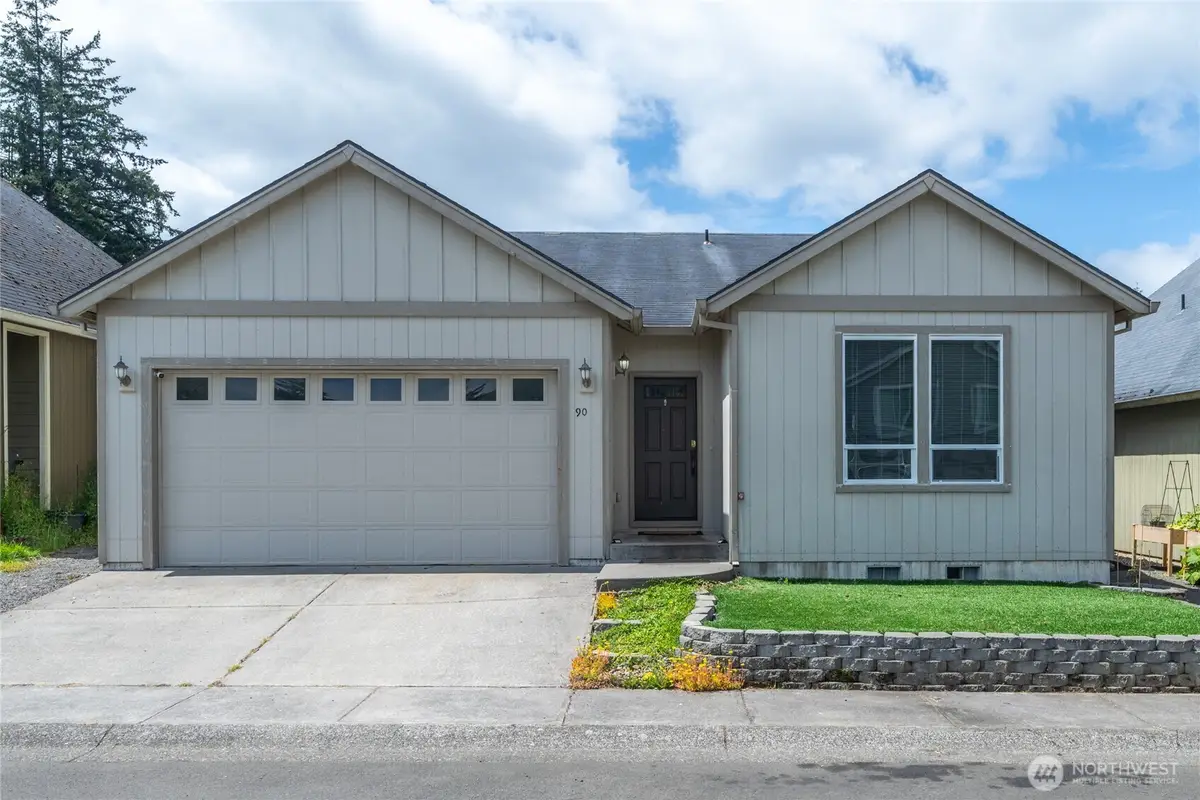 90 Glen Gate Loop, Cathlamet, WA 98612 - #1