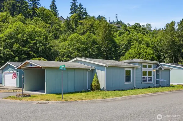 627 Andrew Drive, Burlington, WA 98233