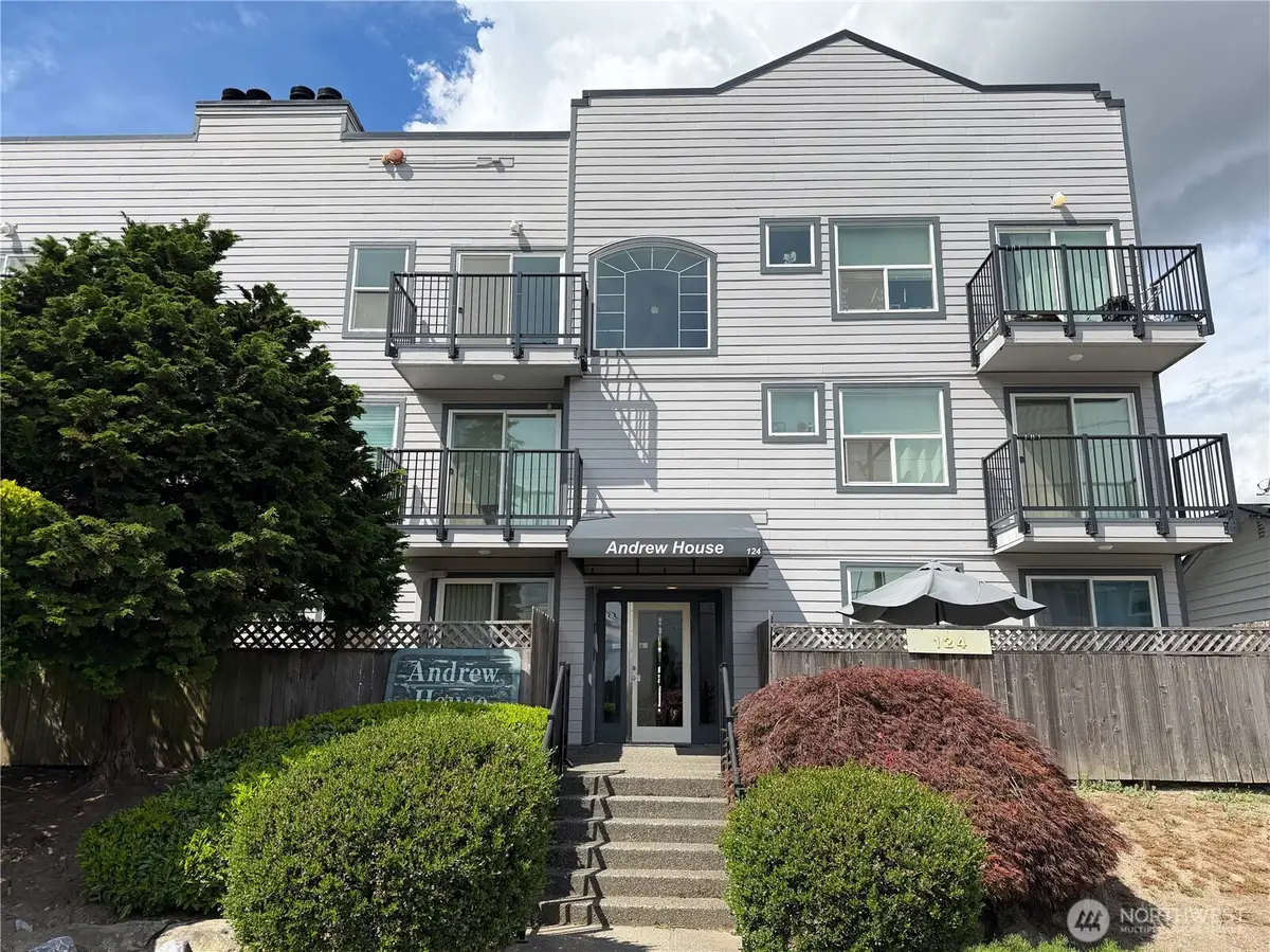 124 154th Street #302, Burien, WA 98166 - #1