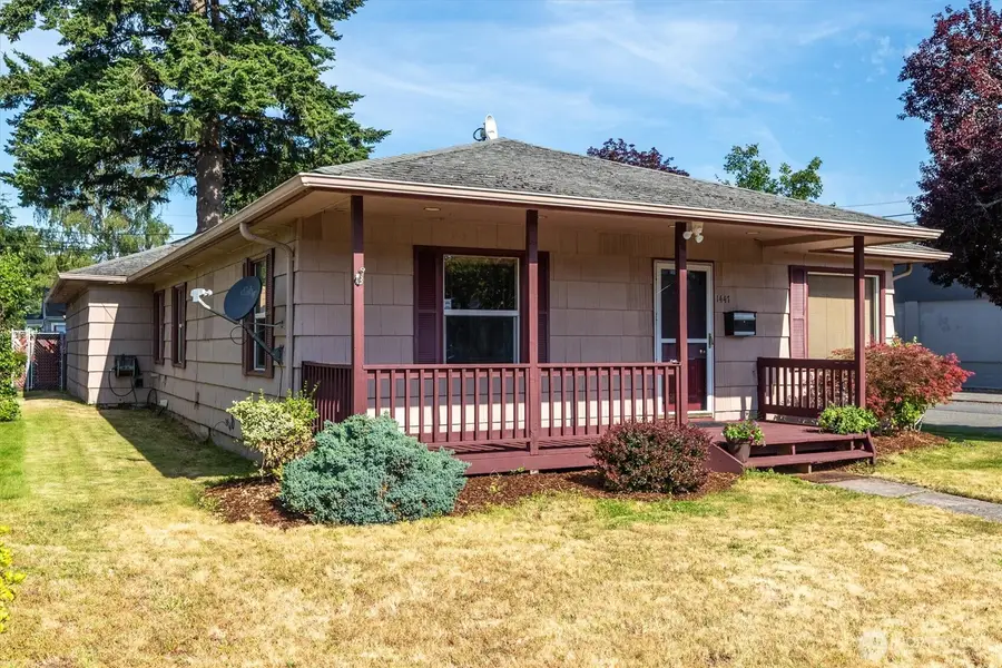 1447 9th Avenue, Longview, WA 98632 - #3