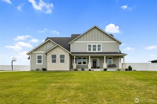 7979 SE Dune Lake Road, Moses Lake, WA 98837